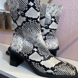 Snake new zara shoes